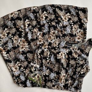 Y2K black floral sleeveless dress